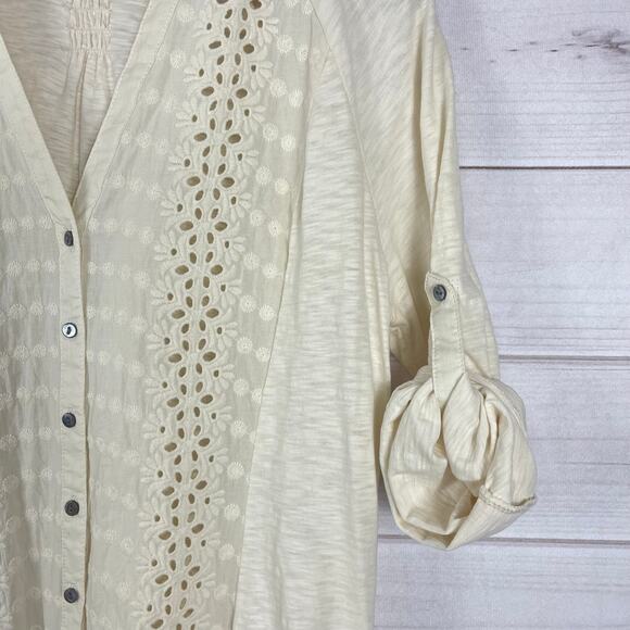 Women's Bit & Bridle Button Front Eyelet Blouse Size Medium 100% Cotton - Picture 4 of 6